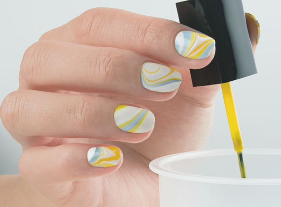 Nail art tutorial : Water marble | PEGGY SAGE